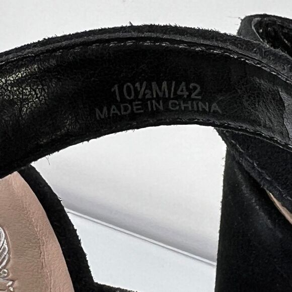 Vince Camuto Jenseya Platform Sandals Black Suede Leather perforated - Picture 8 of 10